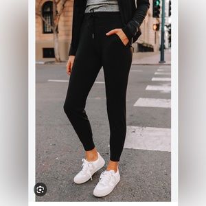 Lululemon rulu jogger, great condition